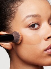 Smashbox Studio Skin Full Coverage 24 Hour Foundation - Image 5 of 5