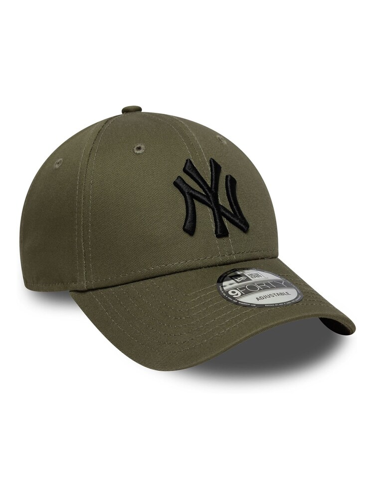New Era Green League Essential 9Forty New York Yankees Cap - Image 1 of 5