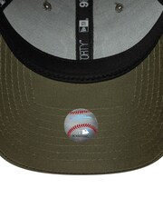 New Era Green League Essential 9Forty New York Yankees Cap - Image 5 of 5