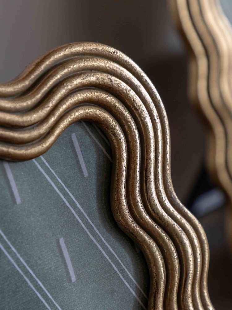 Gallery Home Gold Wavy Photo Frame - Image 2 of 5 Gallery Home Gold Wavy Photo Frame - Image 2 of 5