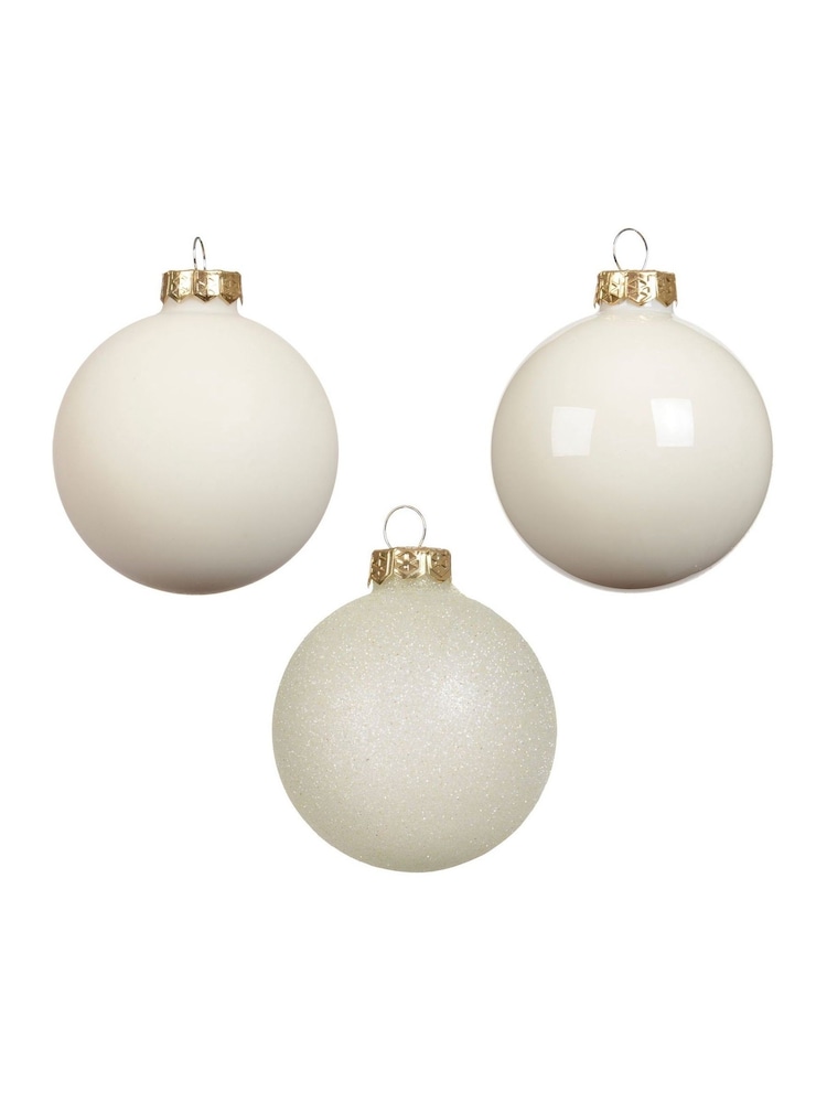 Decoris Wool White Set of 45 Glass Christmas Baubles - Image 2 of 3 Decoris Wool White Set of 45 Glass Christmas Baubles - Image 2 of 3