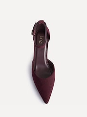 Linzi Red Manifest Closed Back Court Heel Shoes - Image 4 of 5