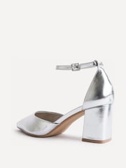 Linzi Silver Manifest Closed Back Court Heel Shoes - Image 5 of 5