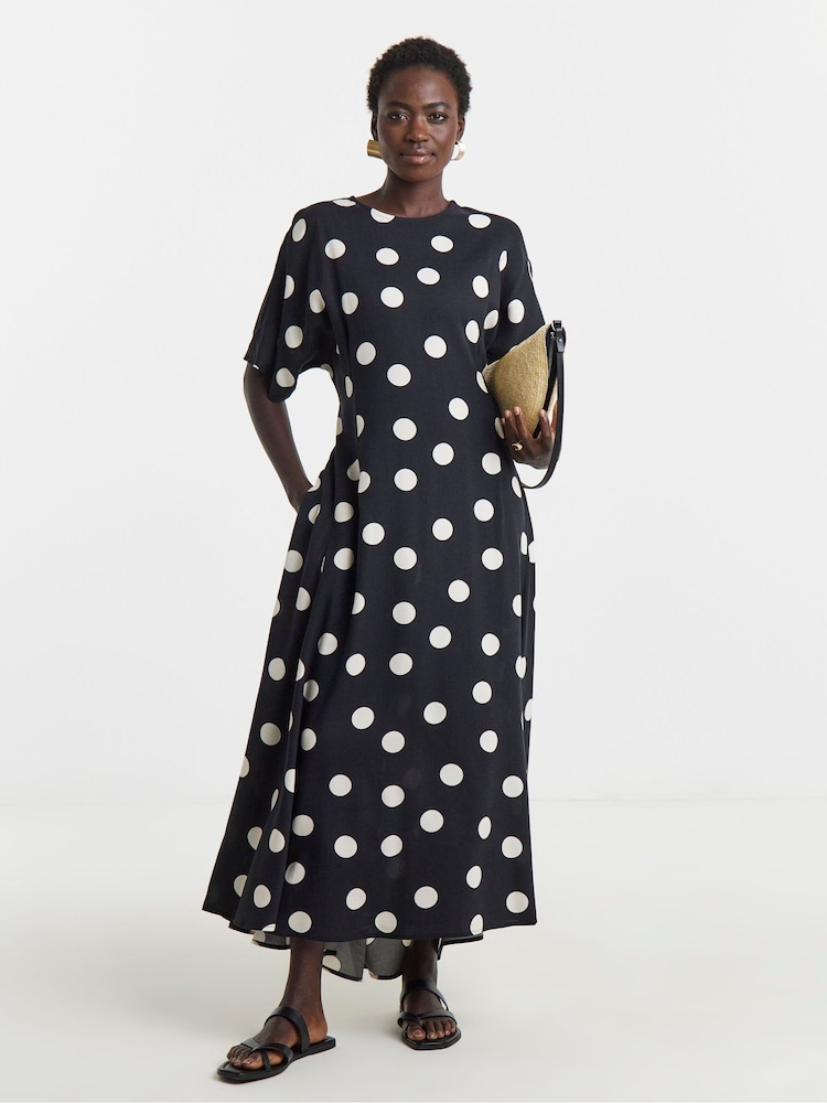 JD Williams White Cinched Waist Care Free Dress - Image 1 of 4 JD Williams White Cinched Waist Care Free Dress - Image 1 of 4