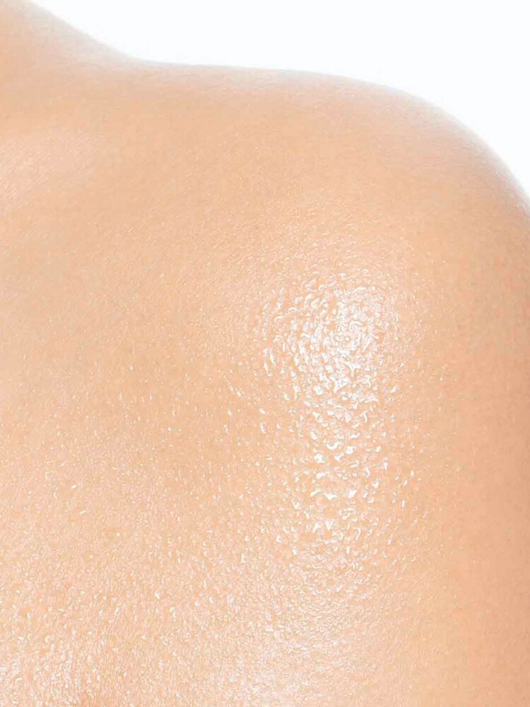 Clarins Sun Care Water Mist SPF 50+  150ml - Image 5 of 5