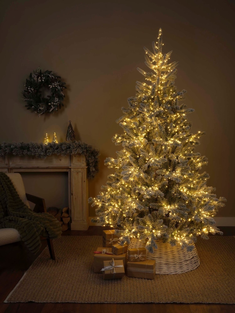 Everlands Green Warm White 7ft Alba Snowy Pre-Lit Christmas Tree - Image 2 of 6 Everlands Green Warm White 7ft Alba Snowy Pre-Lit Christmas Tree - Image 2 of 6