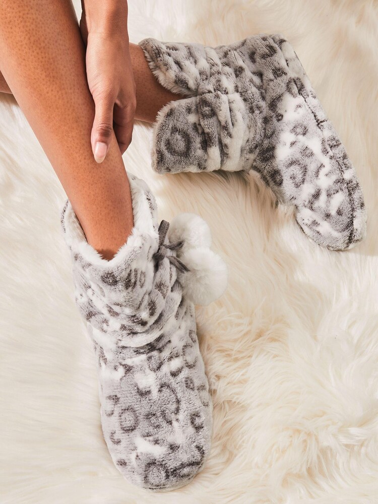 Lipsy Printed Animal Pom Bootie Slippers - Slika 1 iz 4