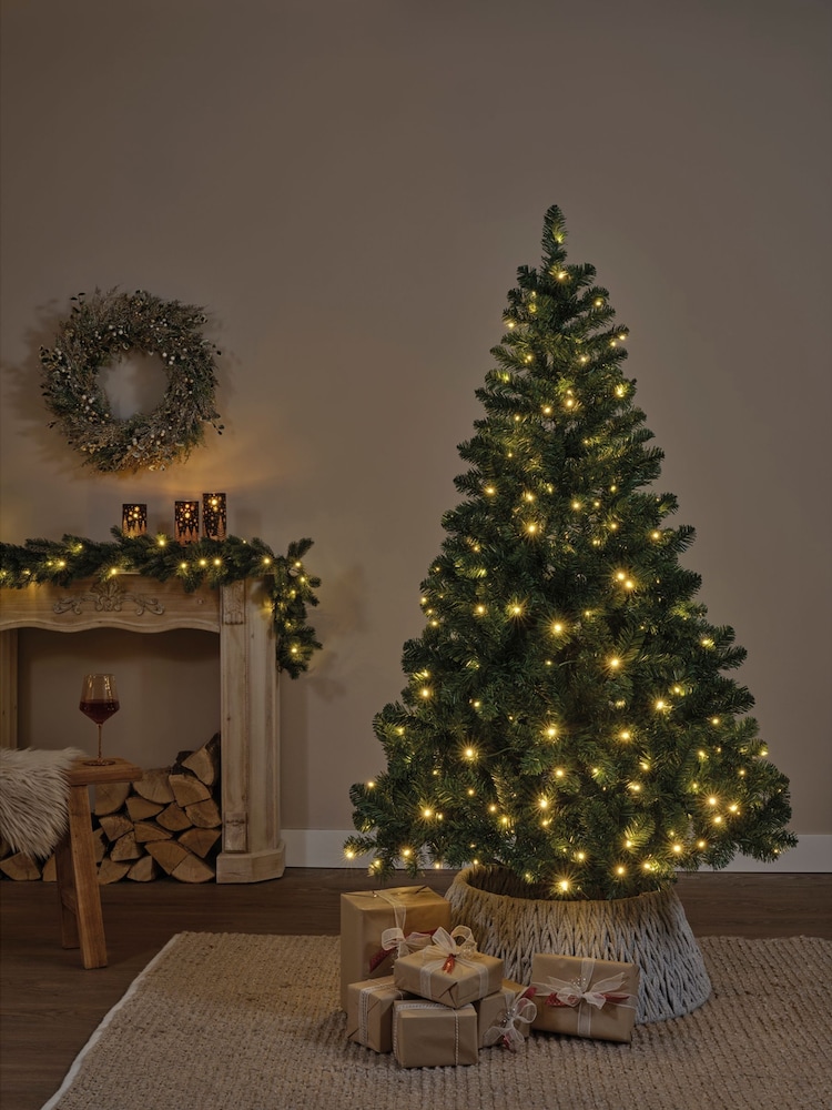 Everlands Green Warm White 6ft Imperial Pre-Lit Christmas Tree - Image 2 of 6 Everlands Green Warm White 6ft Imperial Pre-Lit Christmas Tree - Image 2 of 6