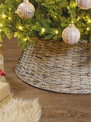 Everlands Grey 70cm Collapsable Wicker Christmas Tree Skirt - Image 2 of 4