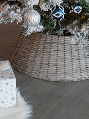 Everlands Grey 70cm Collapsable Wicker Christmas Tree Skirt - Image 4 of 4