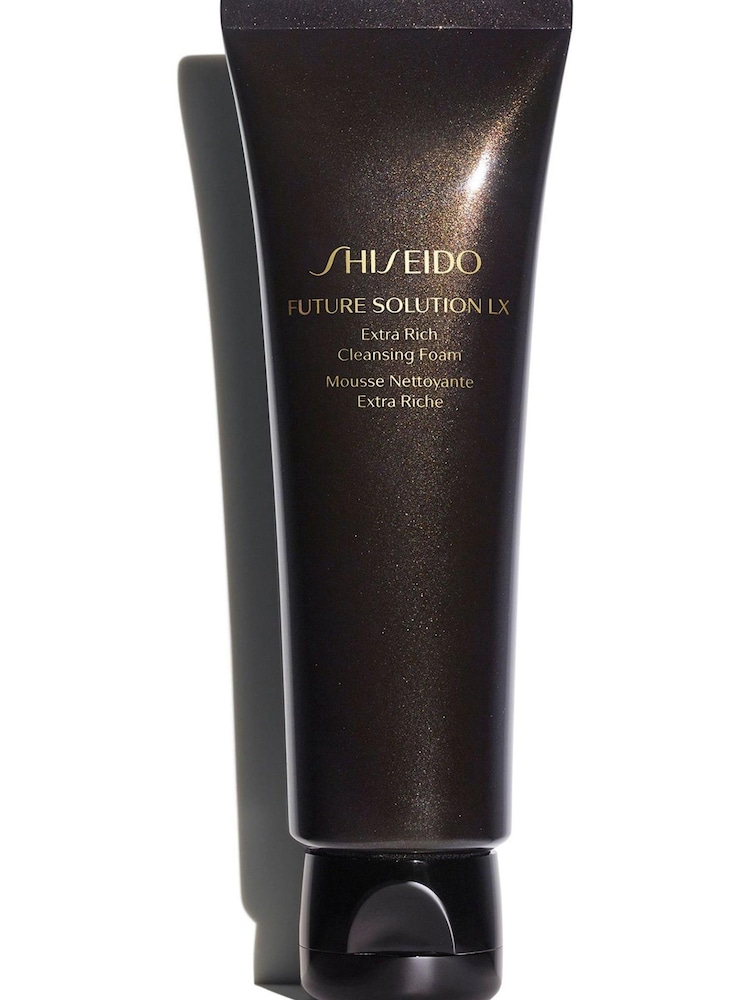 Shiseido Future Solution LX Extra Rich Cleansing Foam 125ml - Image 1 of 1