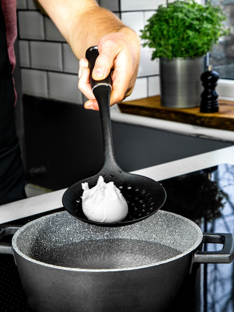 Masterclass Set of 6 Black Non-Slip Nylon Kitchen Utensil - Image 2 of 3 Masterclass Set of 6 Black Non-Slip Nylon Kitchen Utensil - Image 2 of 3