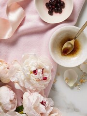 Grace Cole Vanilla Blush & Peony Hand Wash 300ml - Image 4 of 5