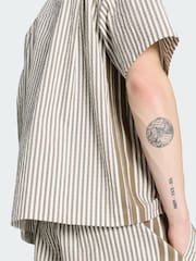 Crème - adidas Originals Resort S 2 Shirt - Image 4 de 5