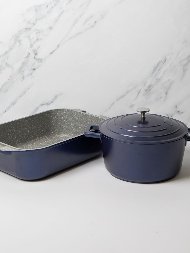 Masterclass Set of 2 Blue Casserole Dish & 1 Roasting Pan - Image 1 of 1