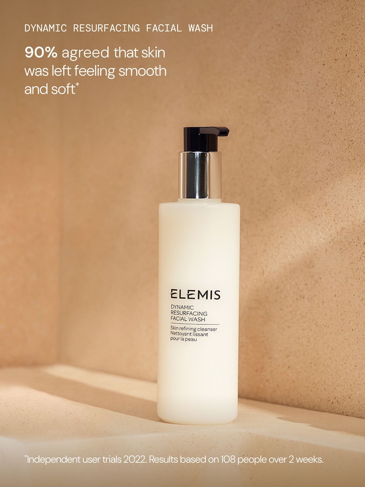 ELEMIS Daily Trio (Worth £94, saving 31%) - Image 2 of 5 ELEMIS Daily Trio (Worth £94, saving 31%) - Image 2 of 5