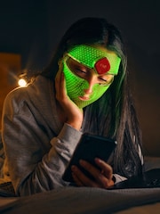 FOREO FAQ 201 LED Mask - Image 5 of 6