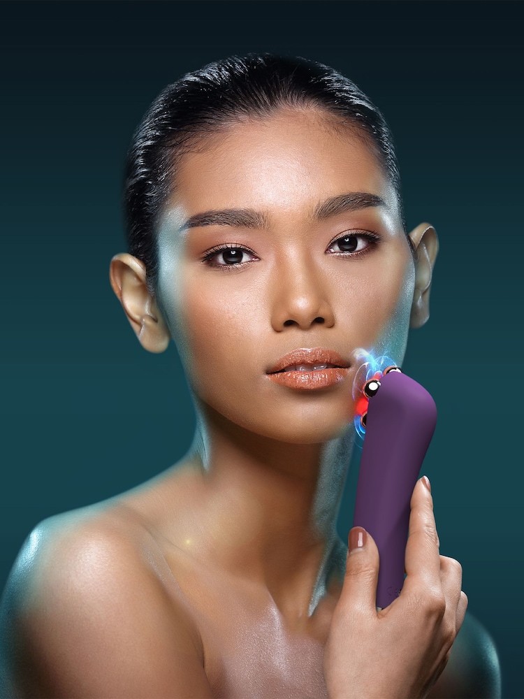 FOREO Dark Blue FAQ 401 - Image 5 of 5 FOREO Dark Blue FAQ 401 - Image 5 of 5