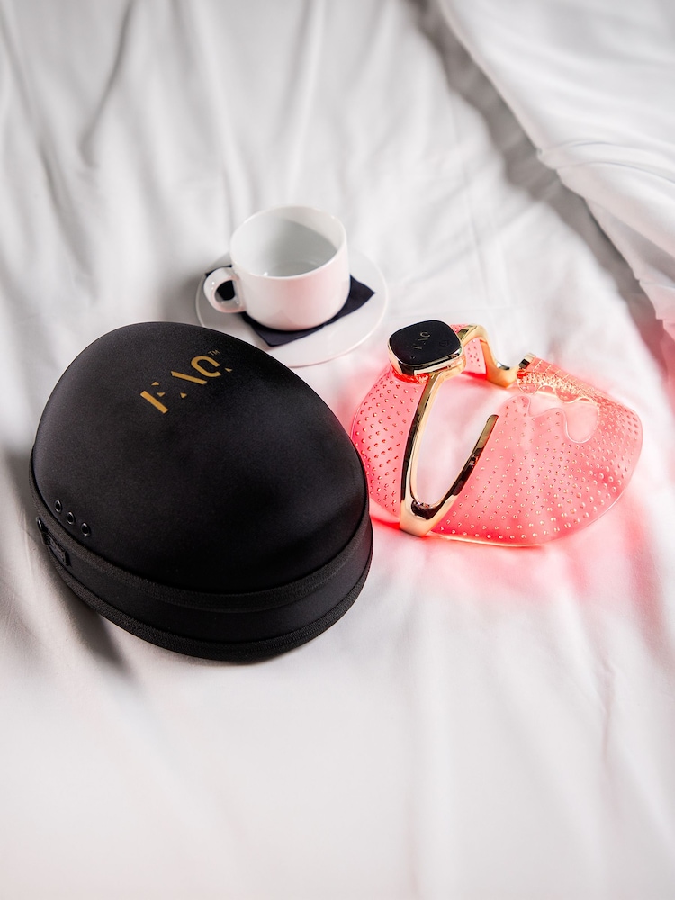 FOREO Black FAQ 200 Travel Case - Image 3 of 3 FOREO Black FAQ 200 Travel Case - Image 3 of 3