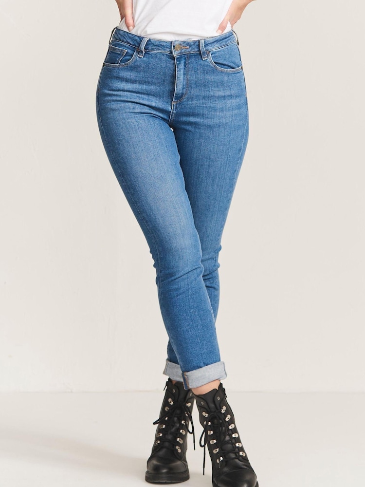 FatFace Blue Sway Slim Jeans - Image 2 of 3 FatFace Blue Sway Slim Jeans - Image 2 of 3