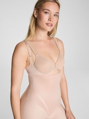 Spanx בגד גוף באורך אמצע הירך באפקט חיטוב חזק במיוחד עם חזה פתוח, דגם Transform - תמונה 3 מתוך 3