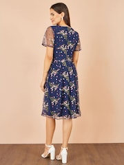 Yumi Vestido de graduación de malla floral bordada - Imagen 4 de 5