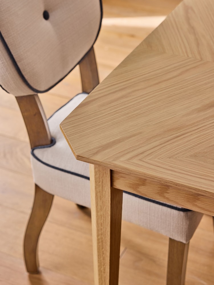 Nina Campbell Light Oak Tedworth 6 to 8 Seater Extending Dining Table - Image 3 of 8