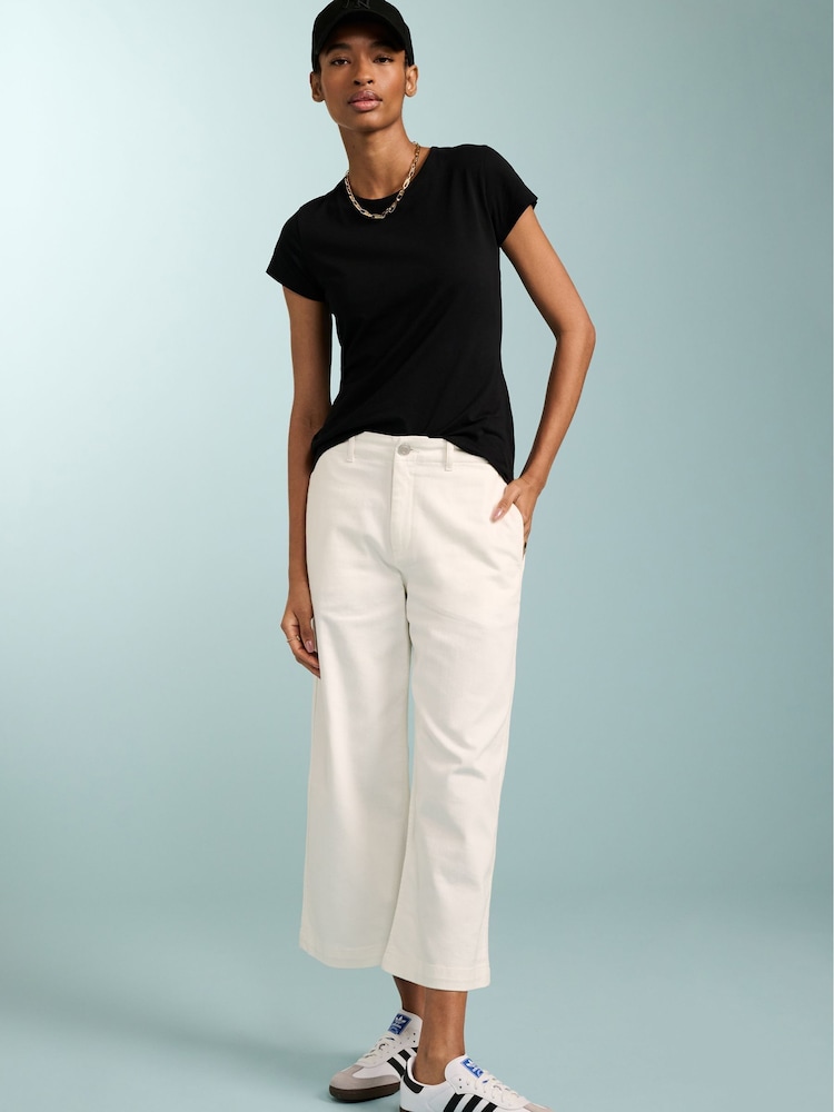 أسود - Baukjen Essentials Slim T-Shirt - صورة 1 من 4