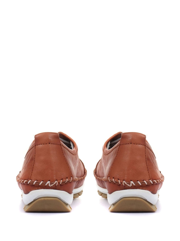Pavers Tan Ladies Leather Lace-Up Trainers - Image 2 of 5