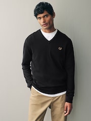 Черный - Классический джемпер с треугольным вырезом Fred Perry - Image 2 of 7