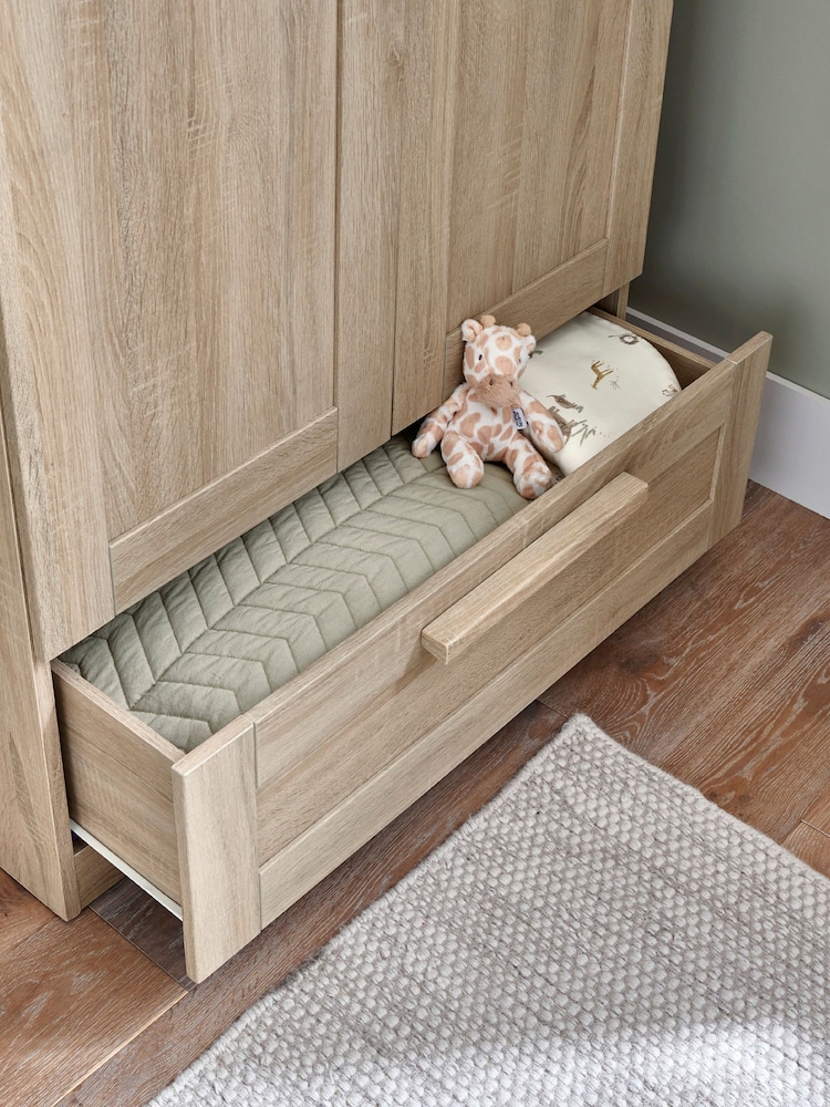 Mamas & Papas Nimbus White Atlas 3 Piece Nursery Furniture Set - Image 9 of 9