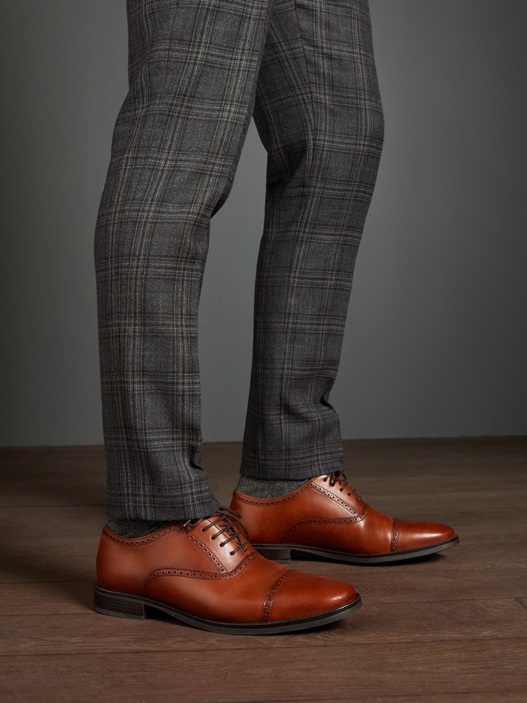 Tan dress shoes with black pants online