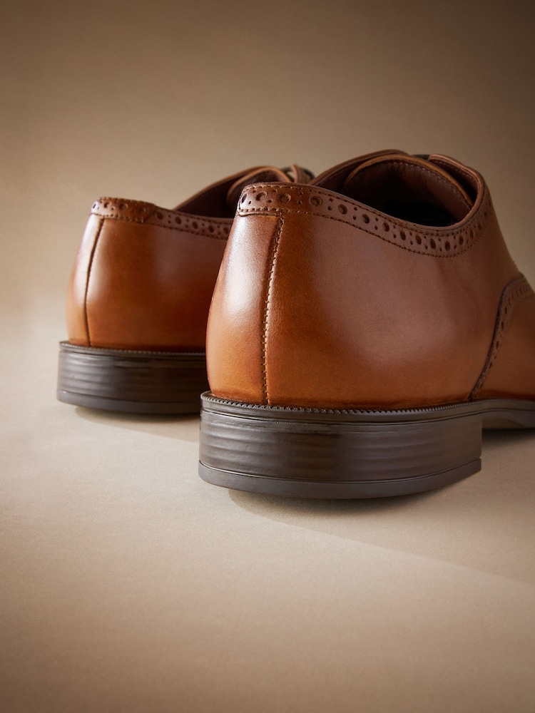 Tan Brown Signature Toe Cap Oxford Shoes - Image 7 of 7