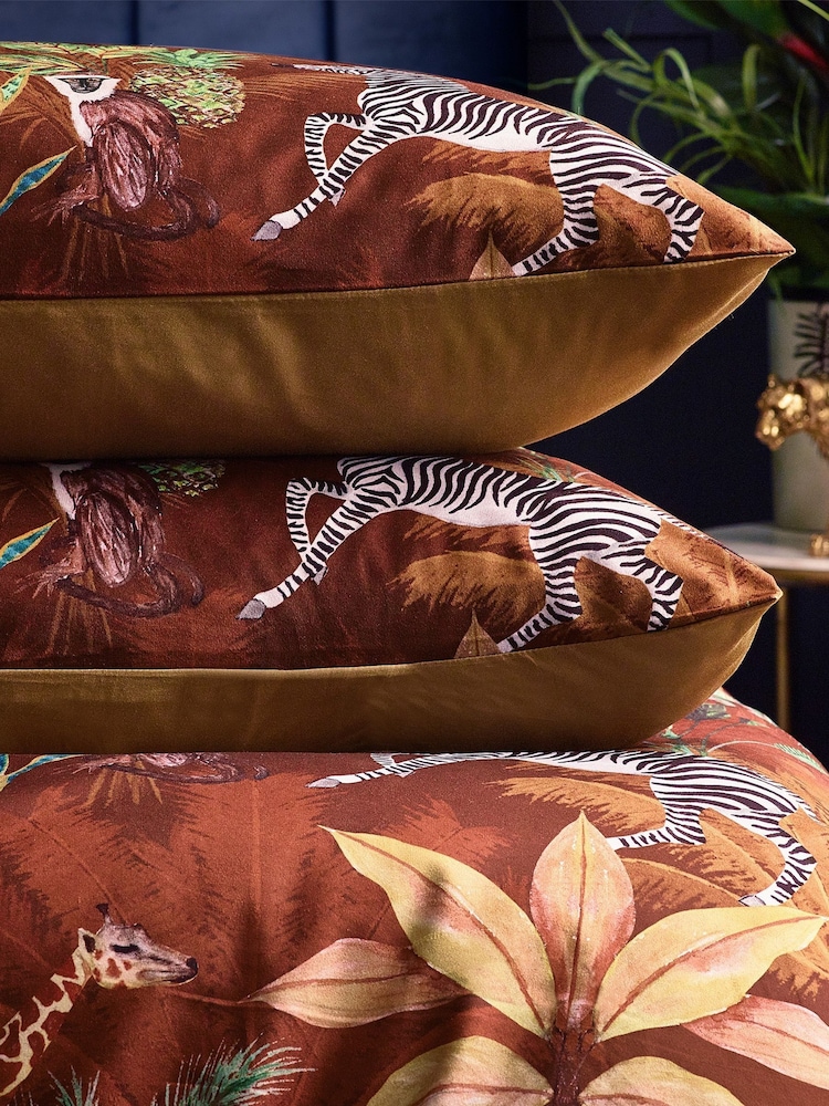 Wylder Red Aranya Exotic Animal Printed Velvet Duvet Cover and Pillowcase Set - Image 6 of 6