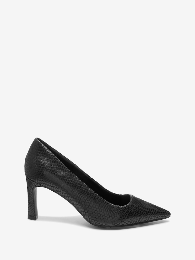 Black Regular/Wide Fit Forever Comfort® with Motionflex Leather Courts - Image 1 of 5