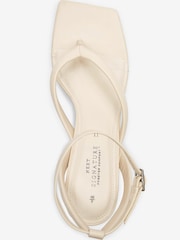 Buttermilk Cream Forever Comfort® Signature Padded Toe Post Sandals - Image 6 of 7