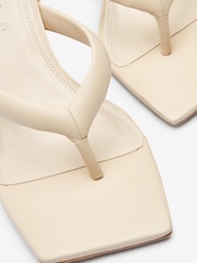 Buttermilk Cream Forever Comfort® Signature Padded Toe Post Sandals - Image 7 of 7