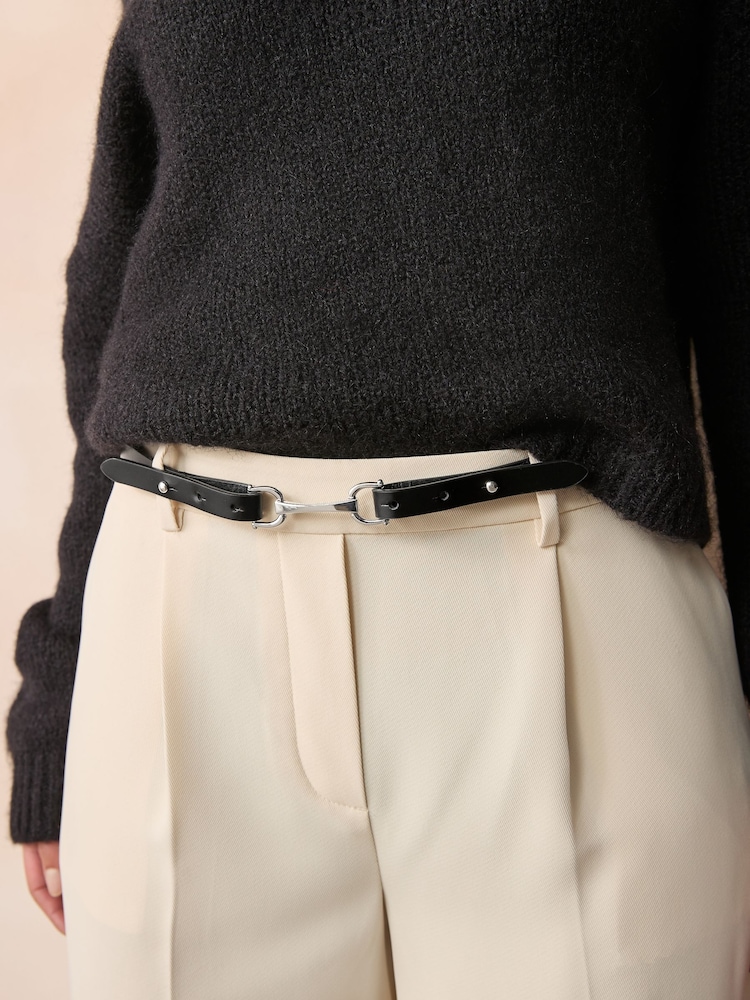 Black Skinny Snaffle Belt - Image 2 of 5 Black Skinny Snaffle Belt - Image 2 of 5