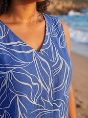 Roman Blue Curve Swirl Print V-Neck Vest - Image 3 of 4