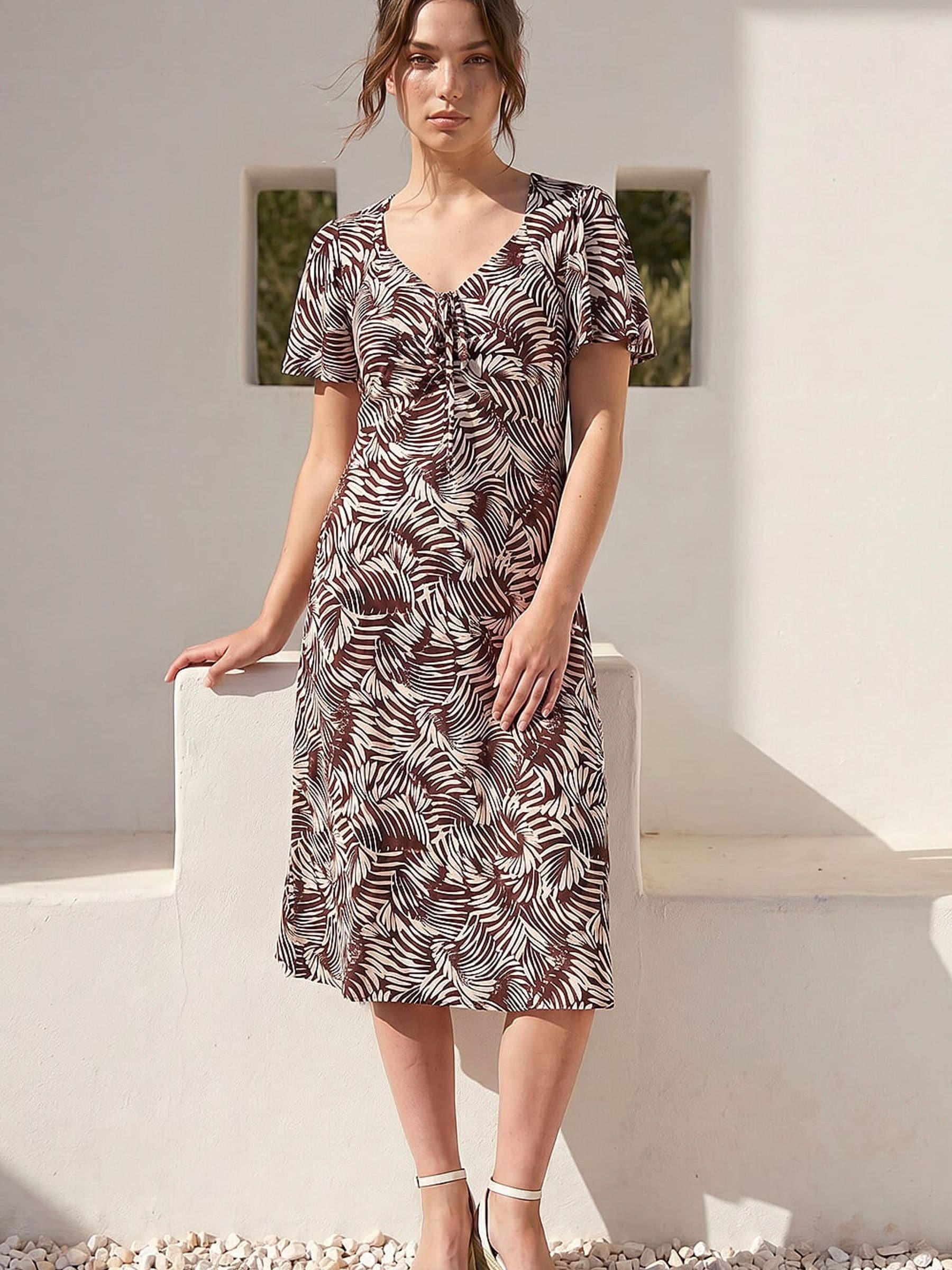 Roman Women's Brown Petite Abstract Print Stretch Midi Dress