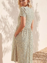 Roman Natural Petite V-Neck Pocket Dress - Image 3 of 4