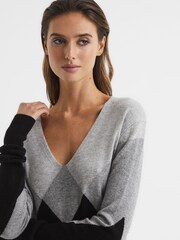Reiss Black/Grey Charlotte Wool Blend Argyle Jumper - Image 4 of 5
