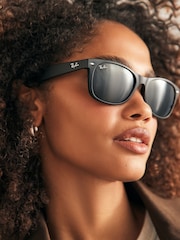 Schwarz - Ray-Ban® New Wayfarer Sonnenbrille - Bild 2 von 10