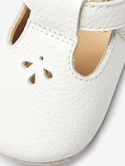 White Leather T-Bar Baby Shoes (0-24mths) - Image 5 of 5