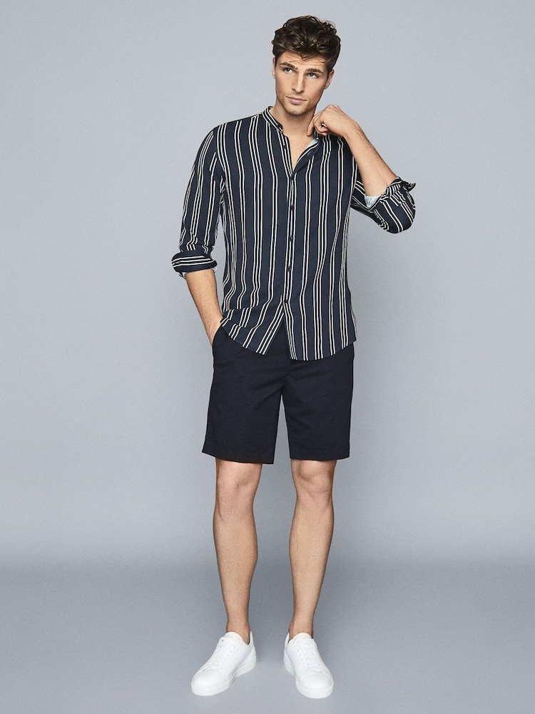 Reiss Wicket Casual Chino Shorts - Image 1 of 5 Reiss Wicket Casual Chino Shorts - Image 1 of 5