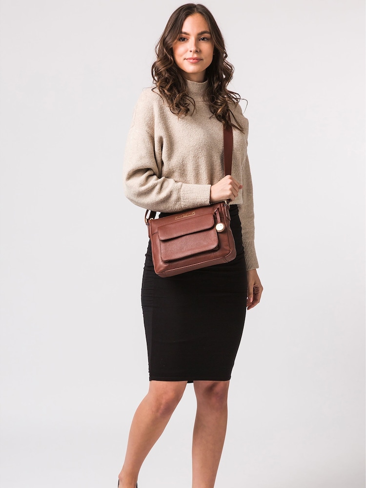 Pure Luxuries London Tindall Leather Shoulder Bag - Image 1 of 6