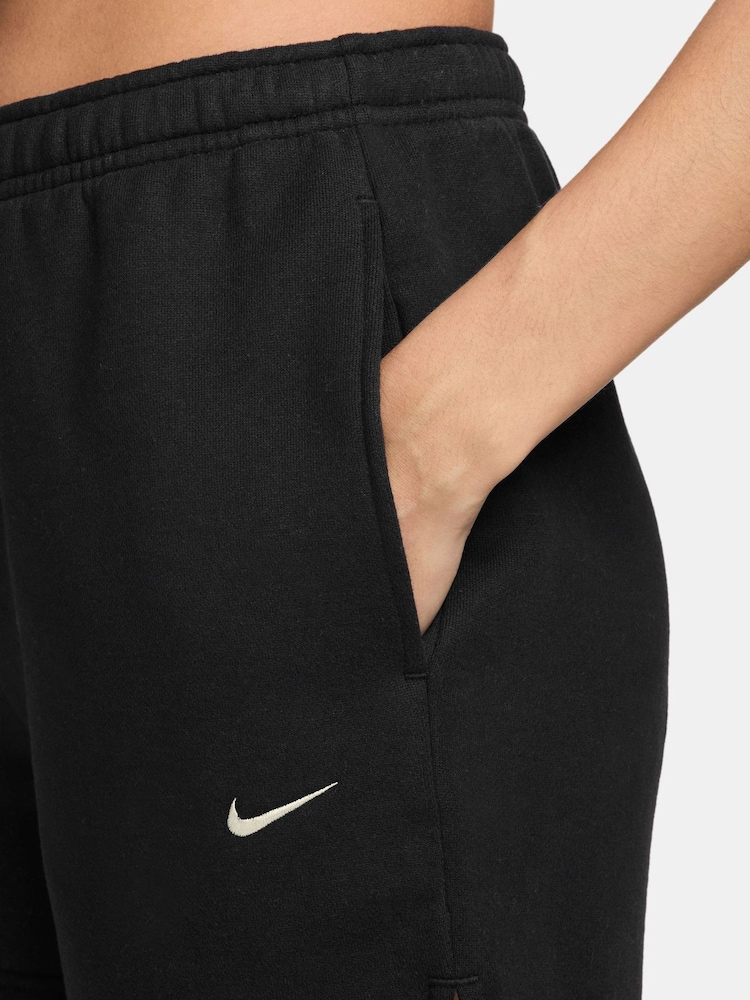 Nike Black Studio Fleece Mid Rise Shorts - Image 4 of 4