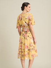 Gina Bacconi Yellow Agatha Floral Chiffon Dress - Image 4 of 6