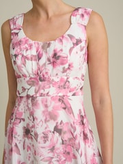 Gina Bacconi Pink Orla Chiffon Floral Dress - Image 4 of 5