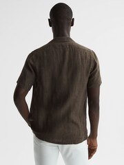 Reiss Bitter Chocolate Rufus Linen Cuban Collar Shirt - Image 5 of 6